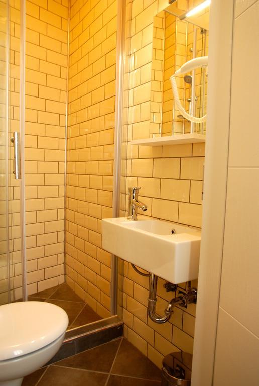 Jumba Hostel Istanboel Buitenkant foto
